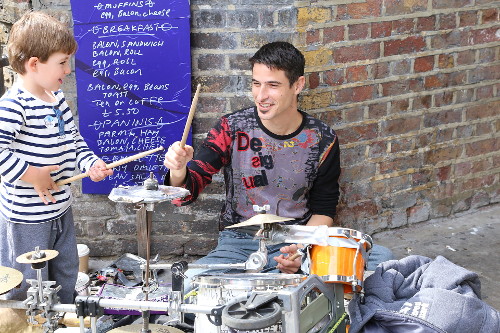 oktober 2014: drummer-fav..jpg